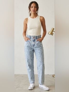 5 For $25✨️Garage Frilly High Waisted Vintage Style 90s Light Blue Women's Jeans